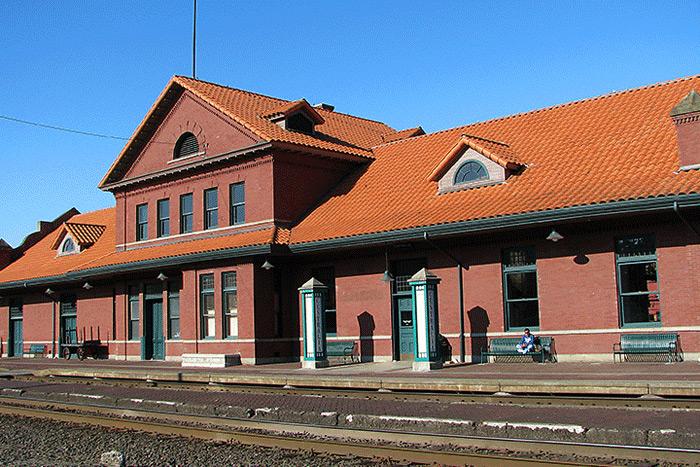 Centralia Station trackside